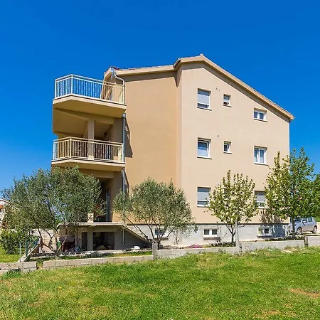 Hotel Brkic - Three Bedroom Zadar